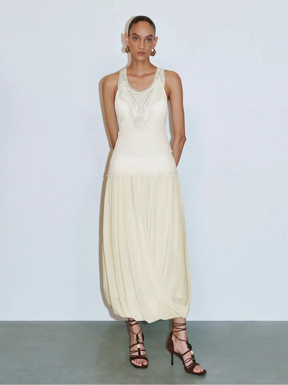Cream Pleated Bubble-Hem Maxi Dress XS -S